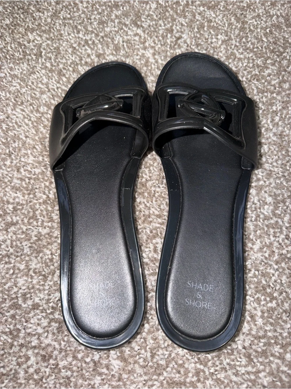 Shade & Shore Black Slide Sandals with Glossy Knot Accent